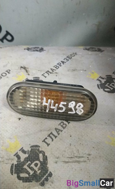 Повторитель поворота в крыло Passat  B5  седан 1996-2000 б/у - купить Челябинске