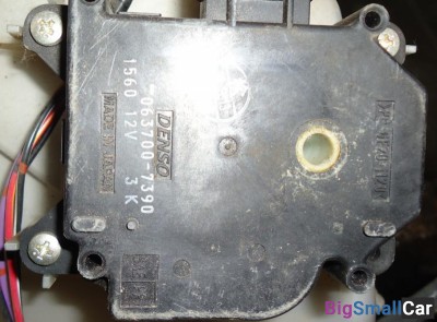 Моторчик привода заслонок отопителя Pajero/Montero (V8, V9) 2007   Land Cruiser (100) 1998-2007, LX 47 - купить Челябинске