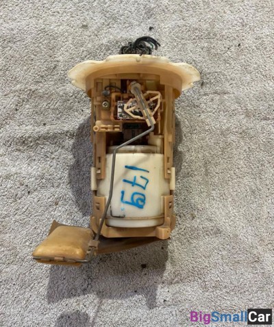 Насос топливный Nissan Sunny FB16 - купить Челябинске