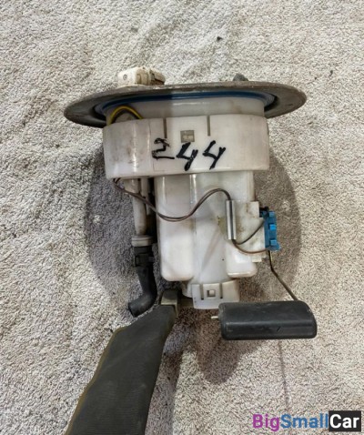 Насос топливный Hyundai Tucson 2.0 - купить Челябинске