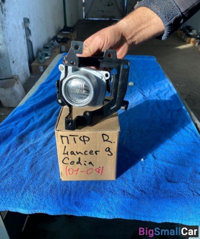 Фара правая Mitsubishi Lancer IX Cedia (птф) - купить Челябинске
