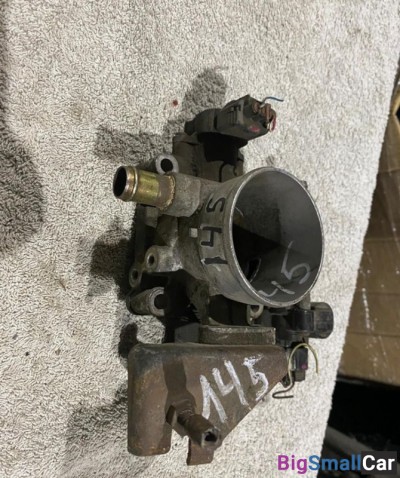 Дроссельная заслонка Toyota Avensis RH - купить Челябинске