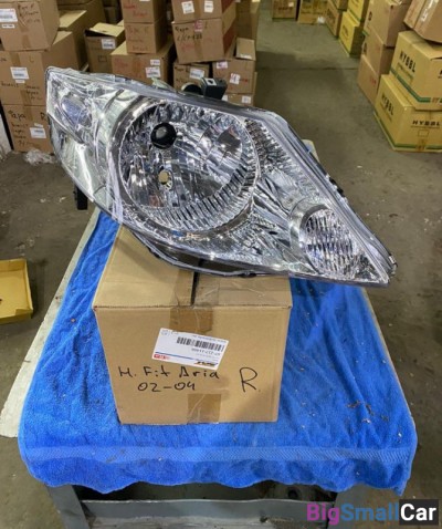 Фара правая Хонда Фит Ария Honda Fit Aria - купить Челябинске