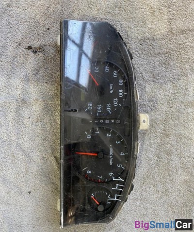 Панель приборов Mitsubishi Lancer Cedia - купить Челябинске