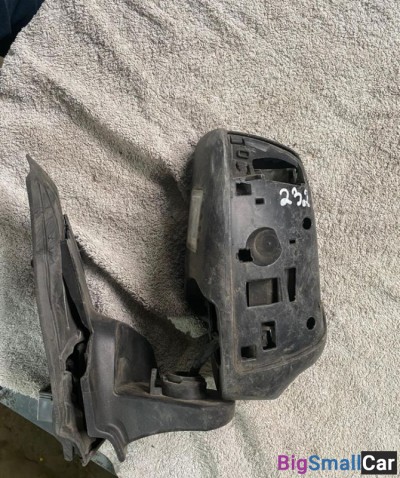 Зеркало правое Ford Focus II - купить Челябинске