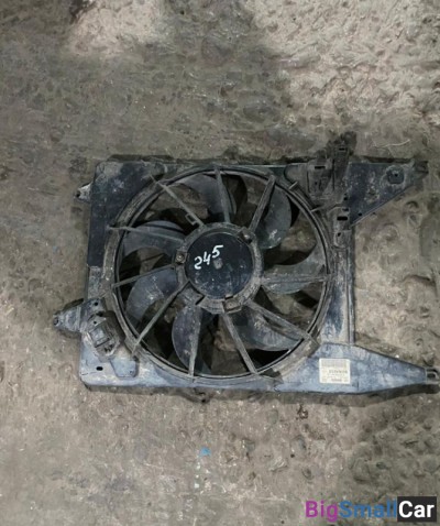 Диффузор радиатора в сборе Renault Logan 2012