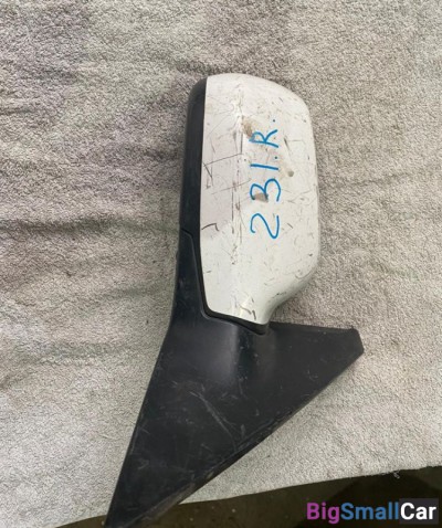 Зеркало правое Mazda Axela Sedan - купить Челябинске