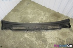 Планка обтекателя (жабо) (51 Оснащение Кузов) 517129900231 - купить Челябинске