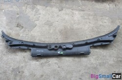 Планка обтекателя (жабо) (51 Оснащение Кузов) 51717206135 - купить Челябинске